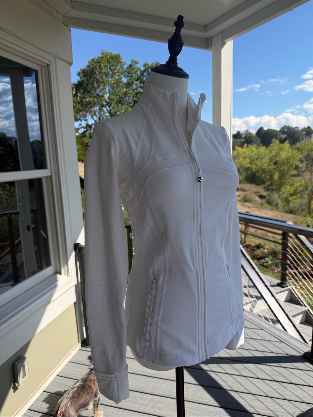 lululemon athletica White Full-Zip Utility Jacket size 6